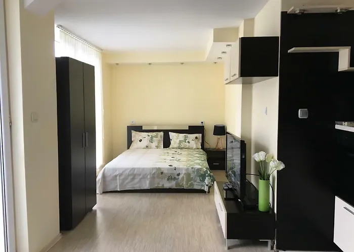 къща симона Naousa